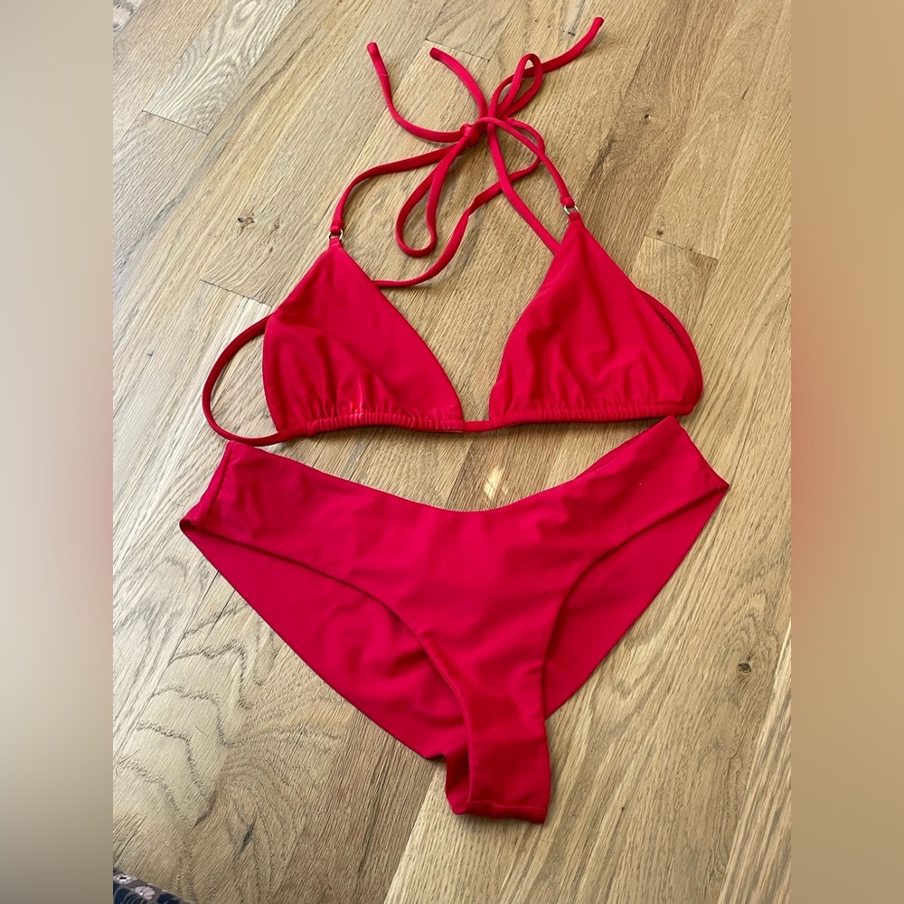 Sundaze Bikinis Nalani Trinagle Top + Makena Cheeky Bottom in Red